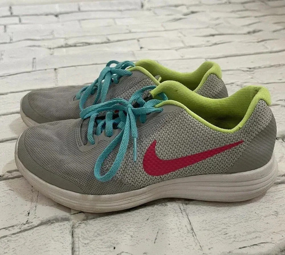 Girls Kids Youth Nike Revolution 3 819416 064 Gray 2016 Sneakers Shoes - Picture 1 of 8